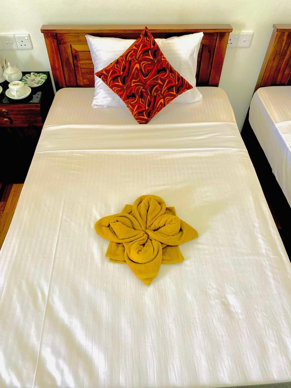 Pleasant Peak Bed and Breakfast Ella Εξωτερικό φωτογραφία